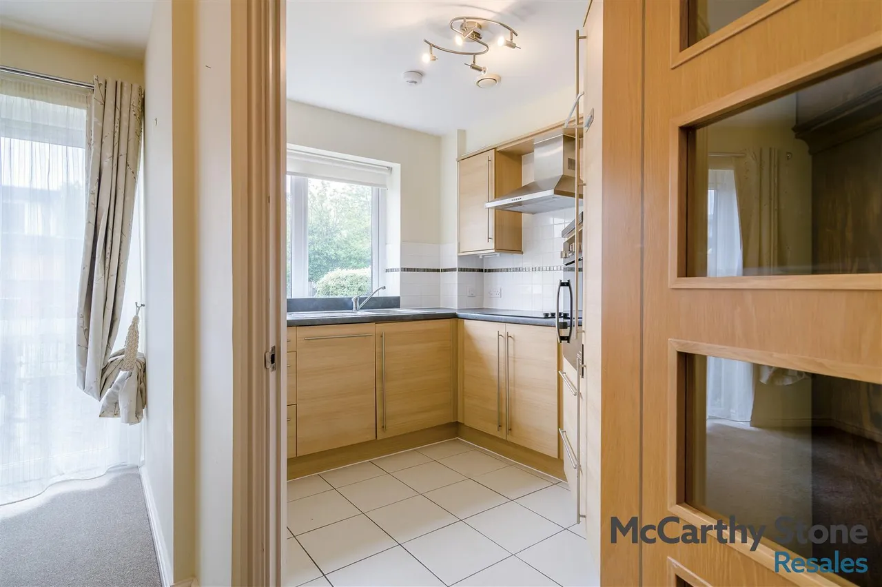 Marlborough Road, Cardiff, CF23, photo 5