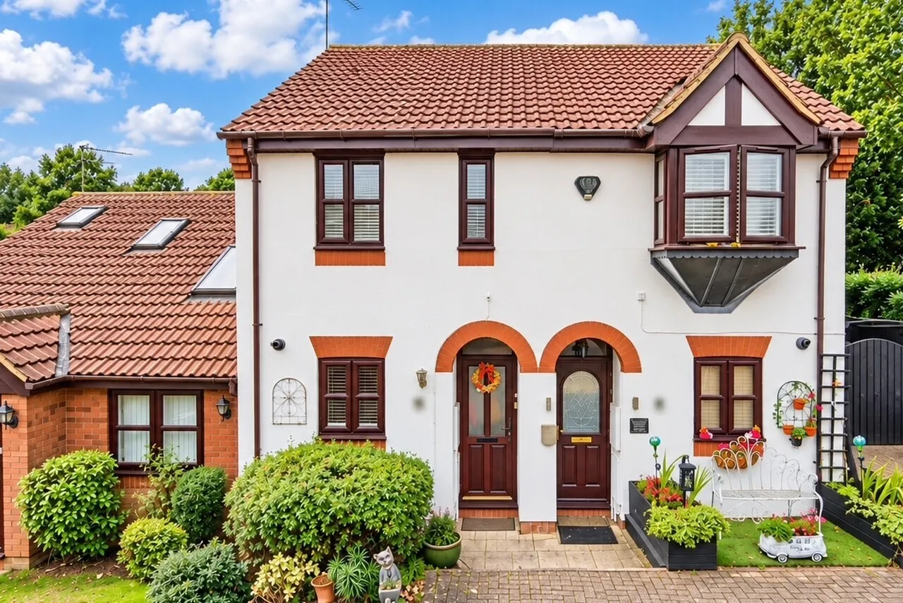 2 bed house for sale, Park Street, St. Albans, AL2