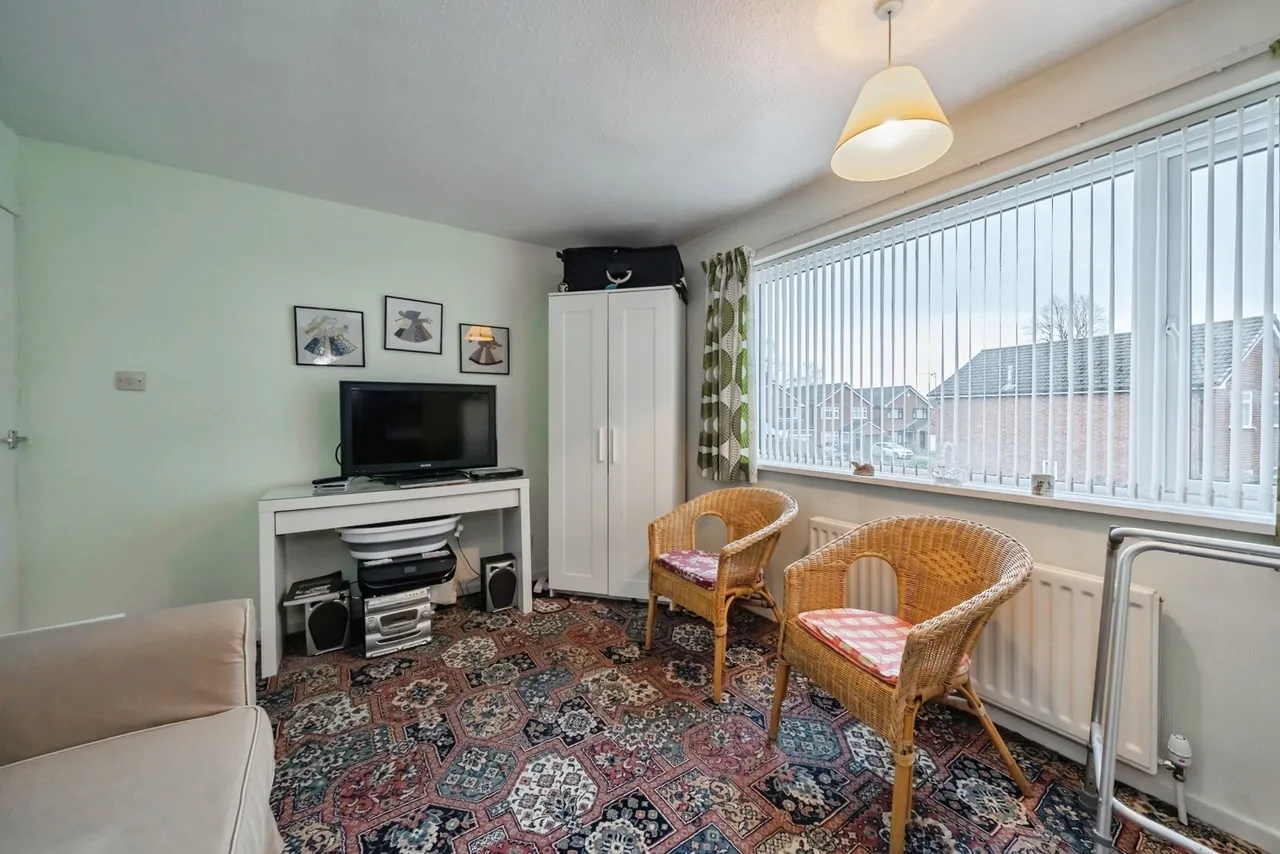 Gayhurst Avenue, Fearnhead, Warrington, Cheshire, WA2, photo 15