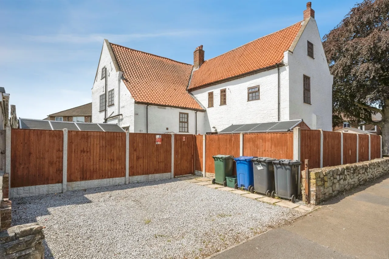 Cedric Road, Edenthorpe, DN3, photo 23