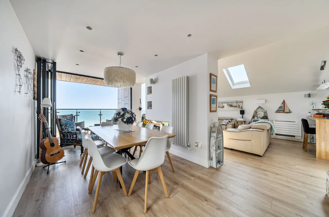 East Beach Road, Selsey, PO20, photo 11