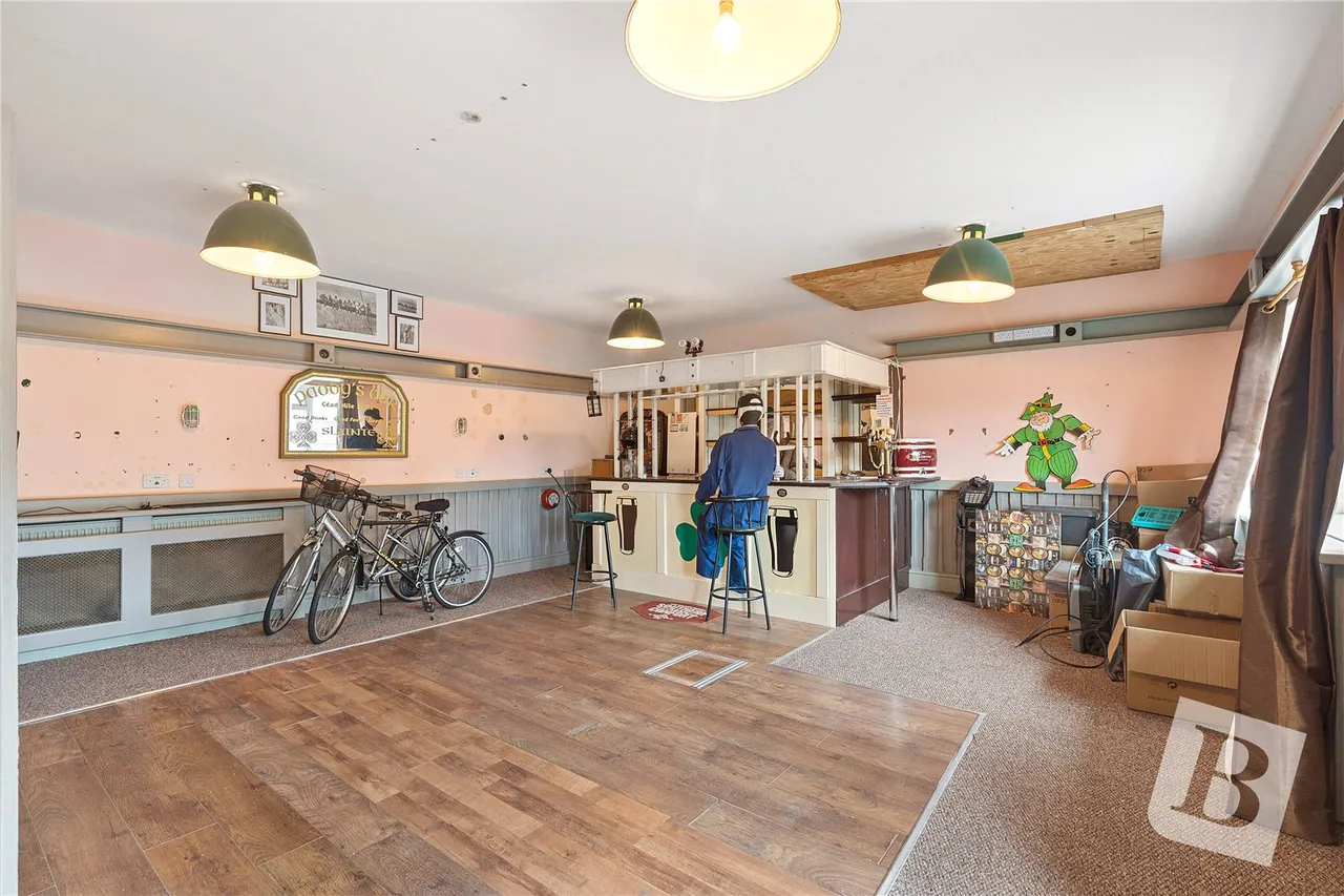 Maycroft Gardens, Grays, RM17, photo 23