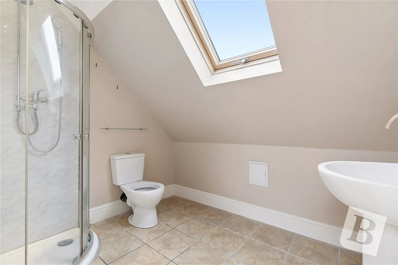 Maycroft Gardens, Grays, RM17, photo 15