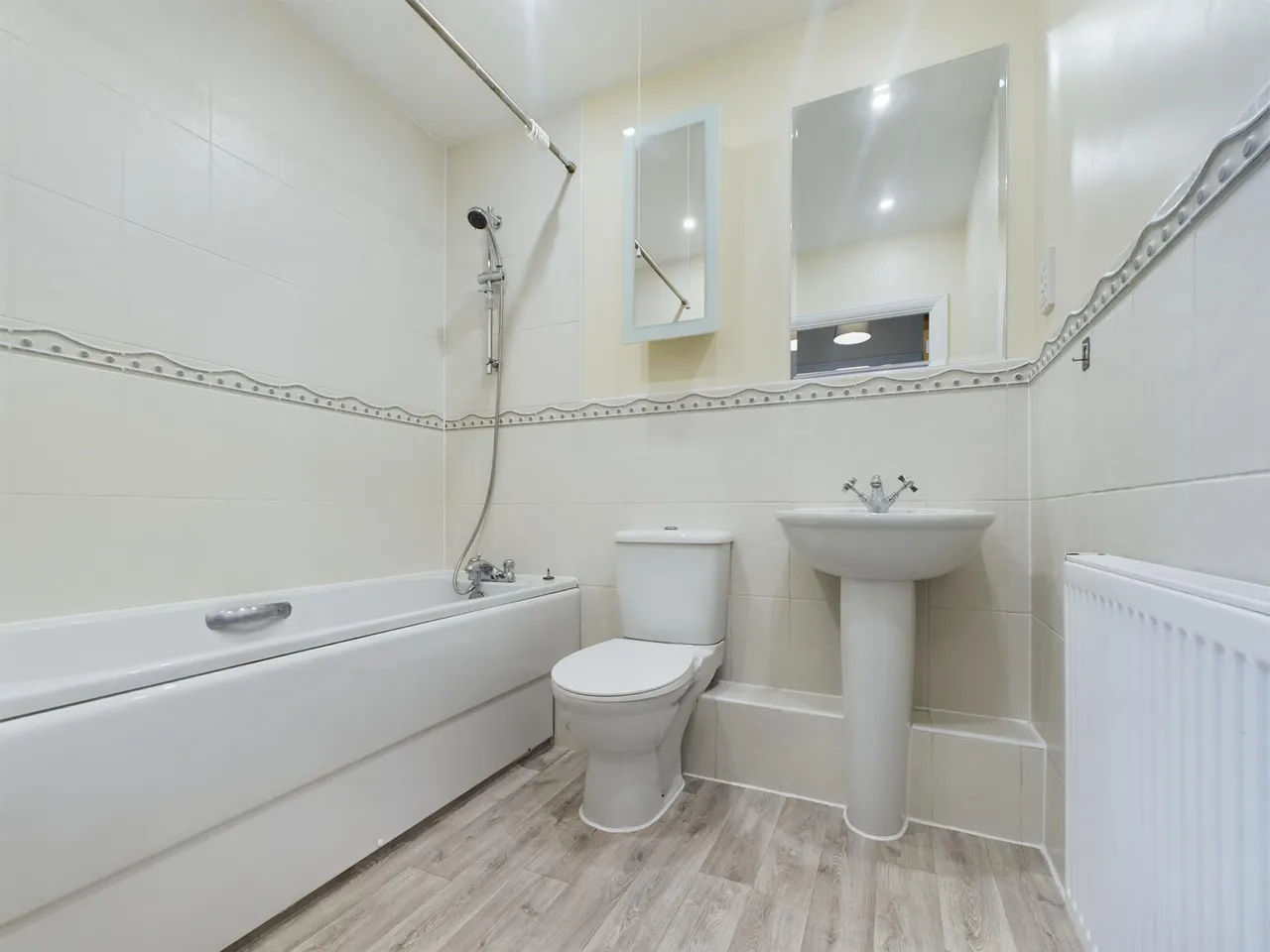 Richards Field, Chineham, RG24, photo 10