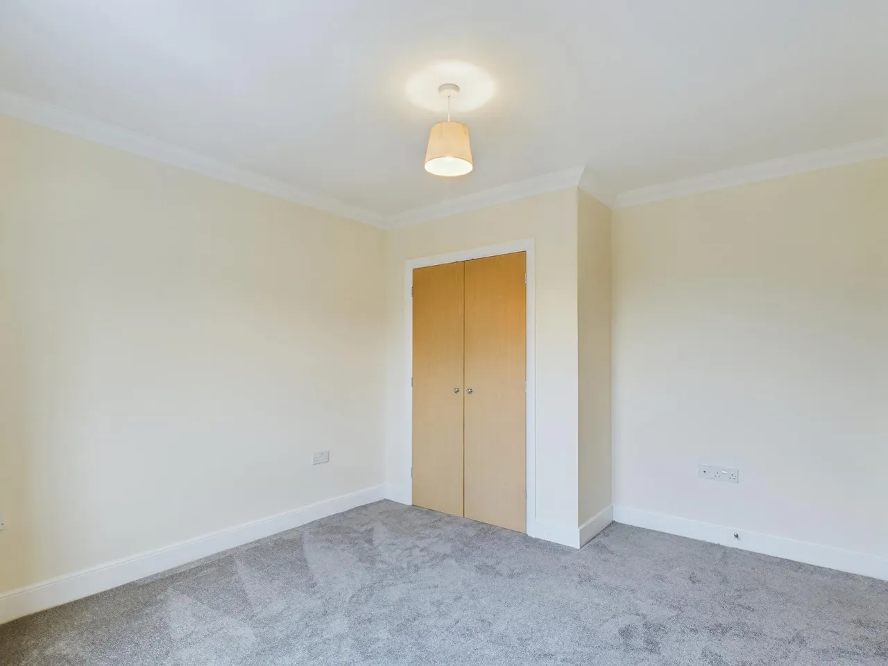 Richards Field, Chineham, RG24, photo 5
