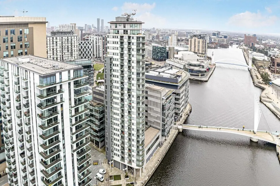 1 bed flat to rent — Blue, Media City UK, Greater Manchester, M50