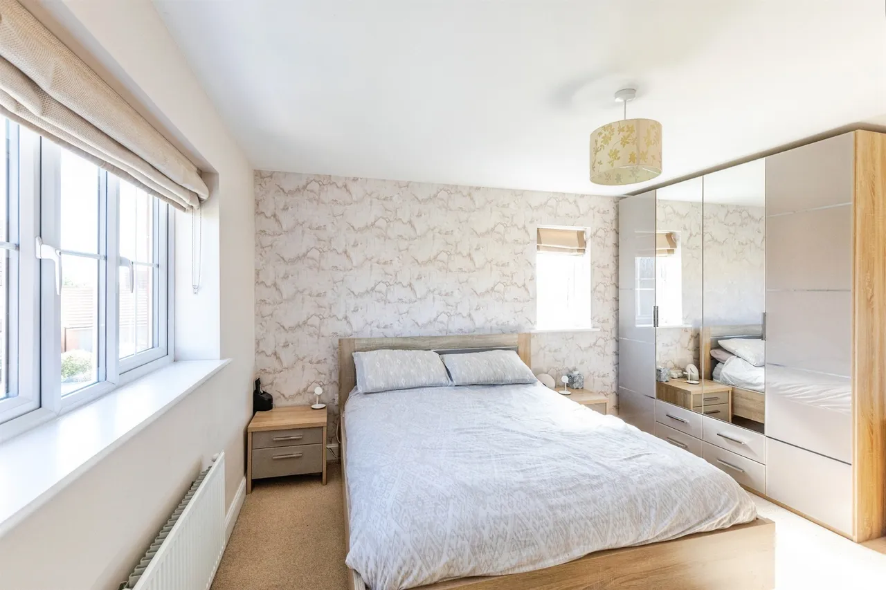 Aintree Road, Corby, NN18, photo 5