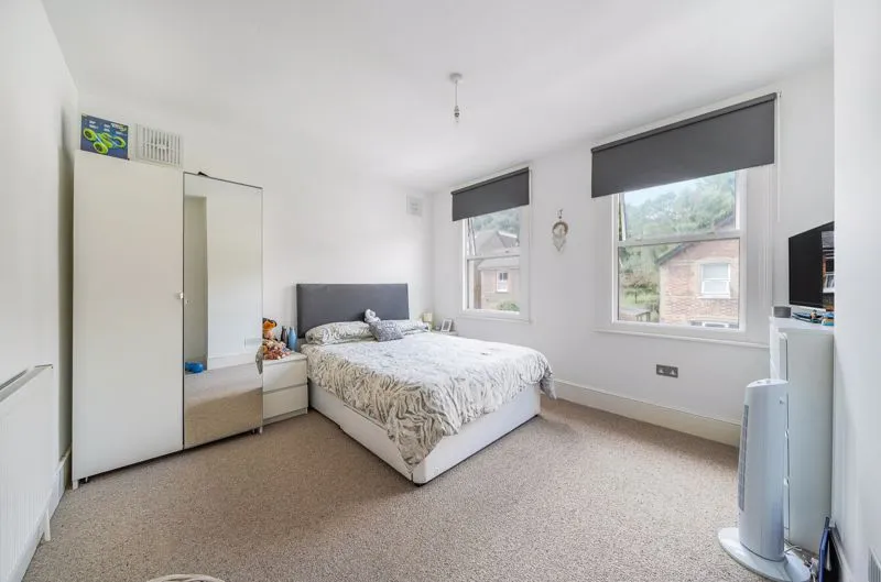 Little Roke Avenue, Kenley CR8 5NG, photo 5