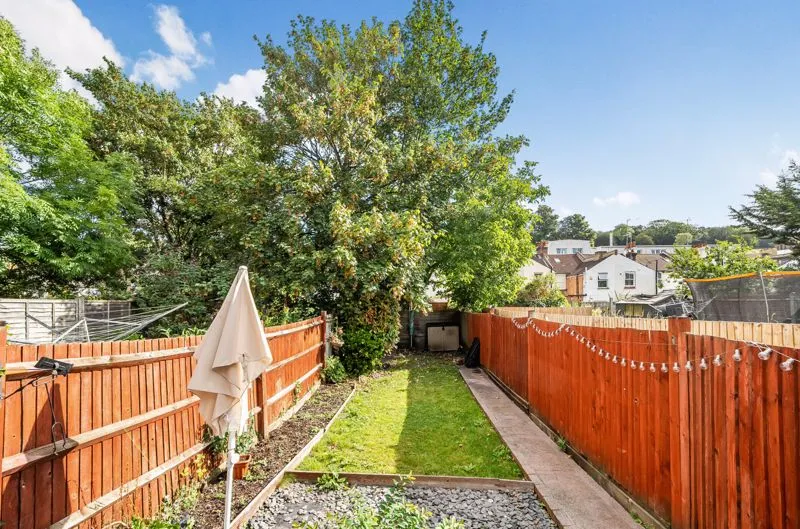 Little Roke Avenue, Kenley CR8 5NG, photo 12