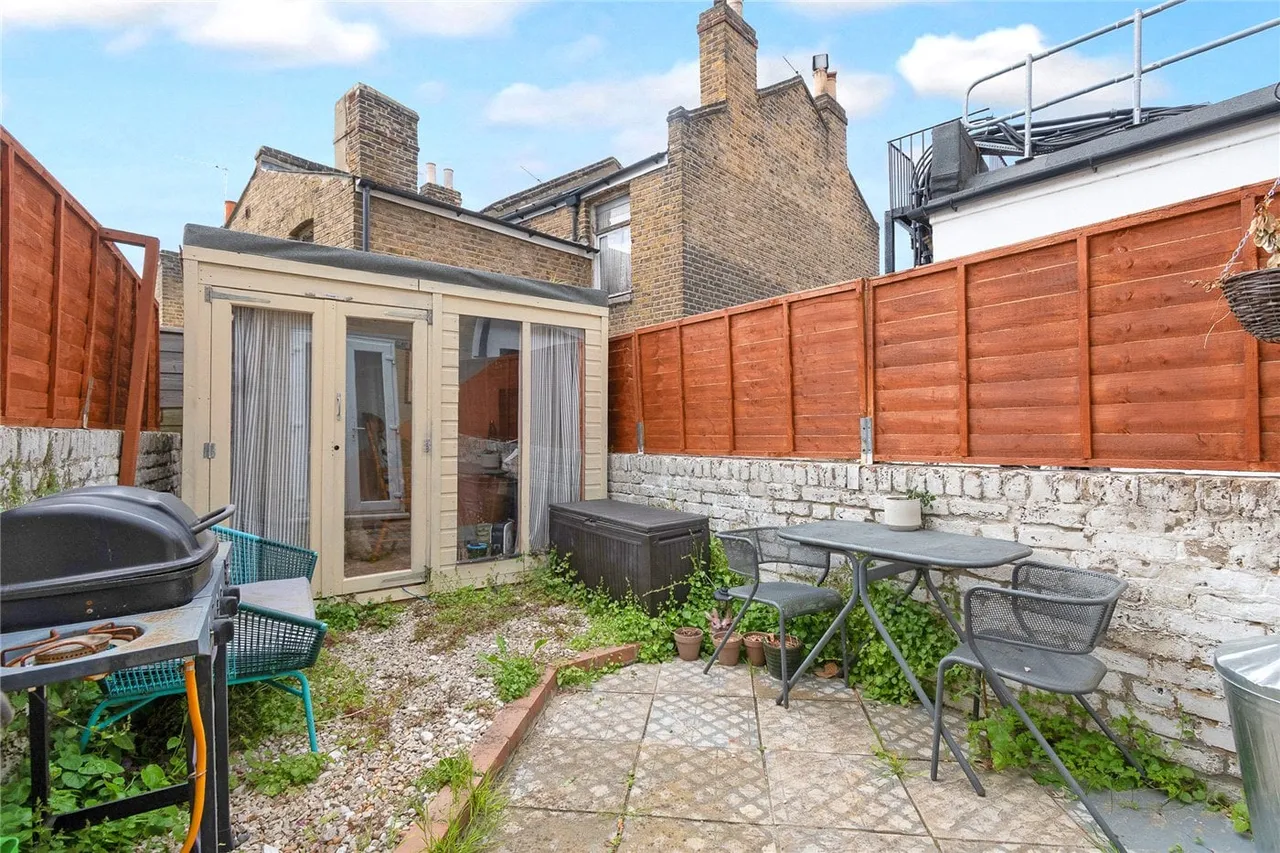 (GFF) Crystal Palace Road, East Dulwich, London, SE22, photo 6