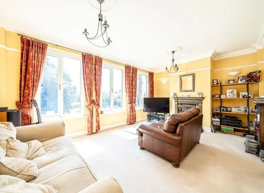 Beaufort Road, Twickenham, TW1, photo 2
