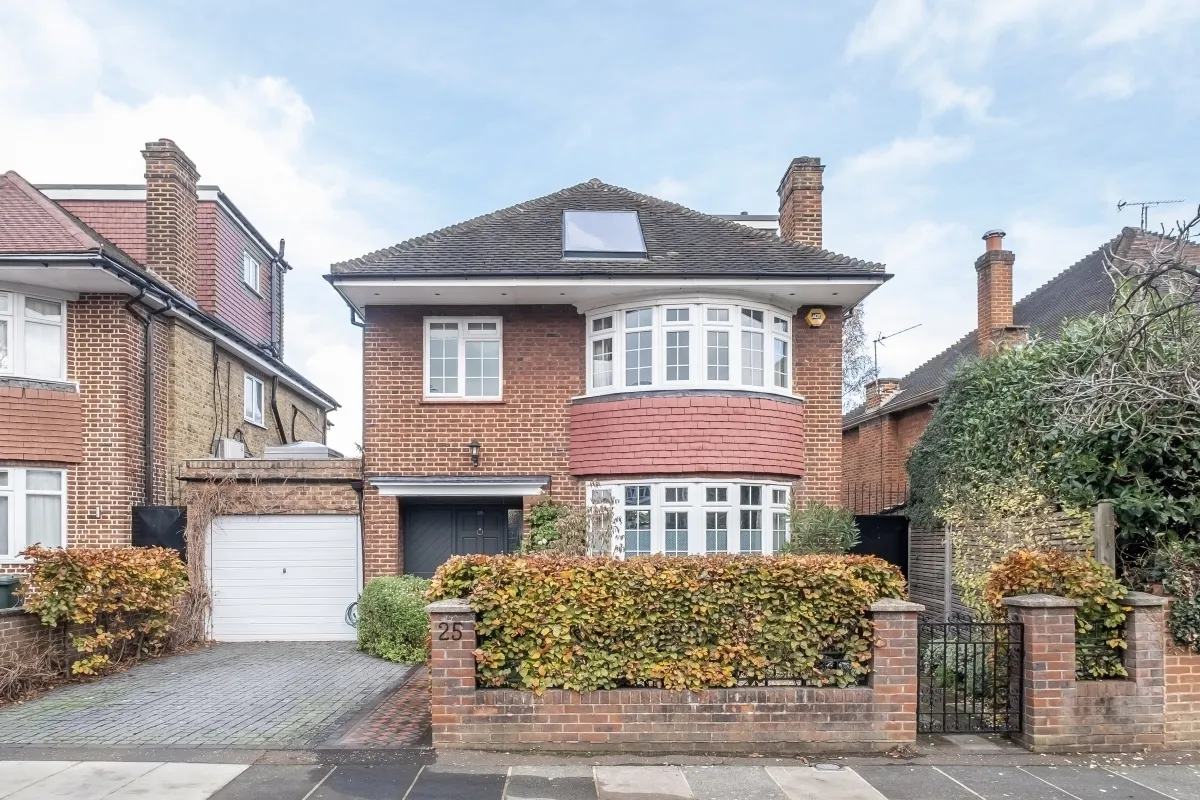 5 bed house to rent — Clare Lawn Avenue London SW14