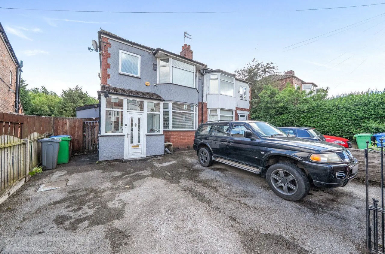 3 bed house for sale, Claxton Avenue, Blackley, M9