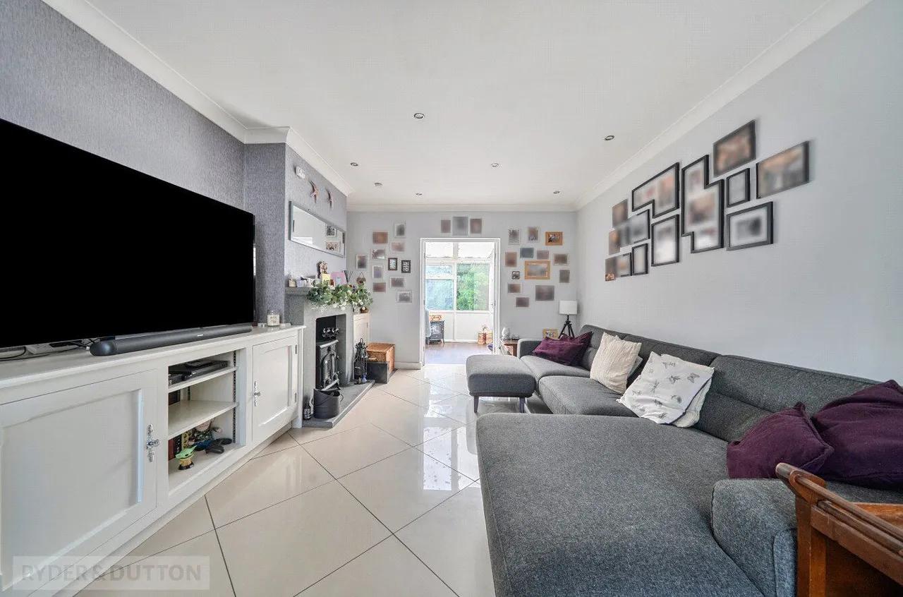Claxton Avenue, Blackley, M9, photo 4