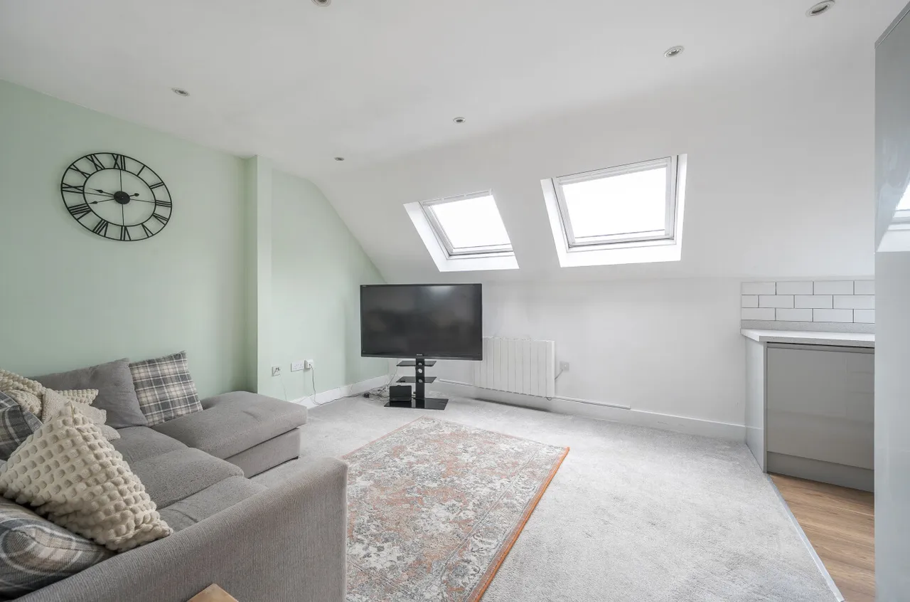 Claylands Road, Bishops Waltham, SO32, photo 2