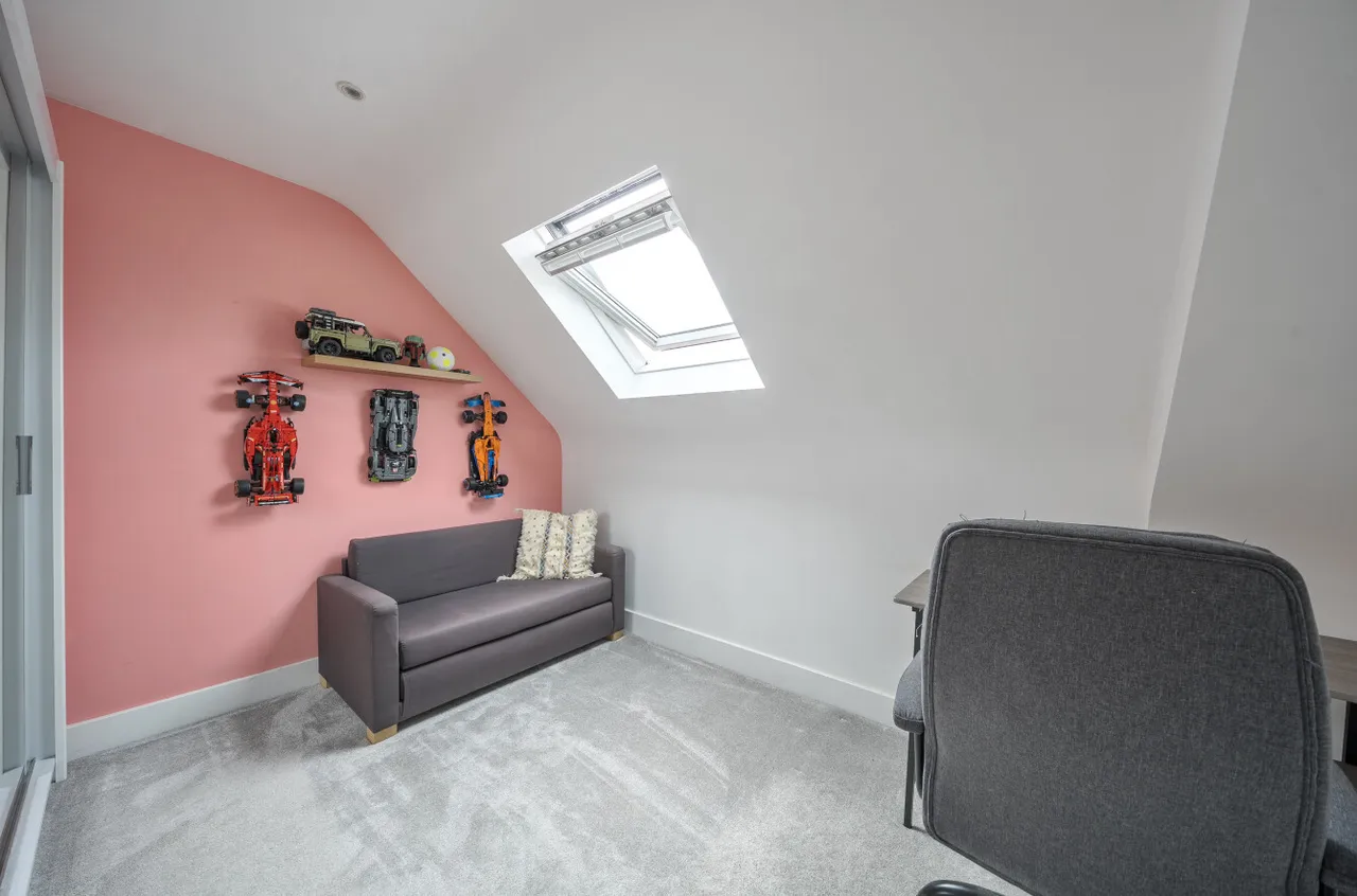 Claylands Road, Bishops Waltham, SO32, photo 8