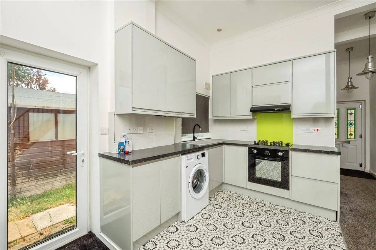 Littlemoor Road, Weymouth, DT3, photo 19