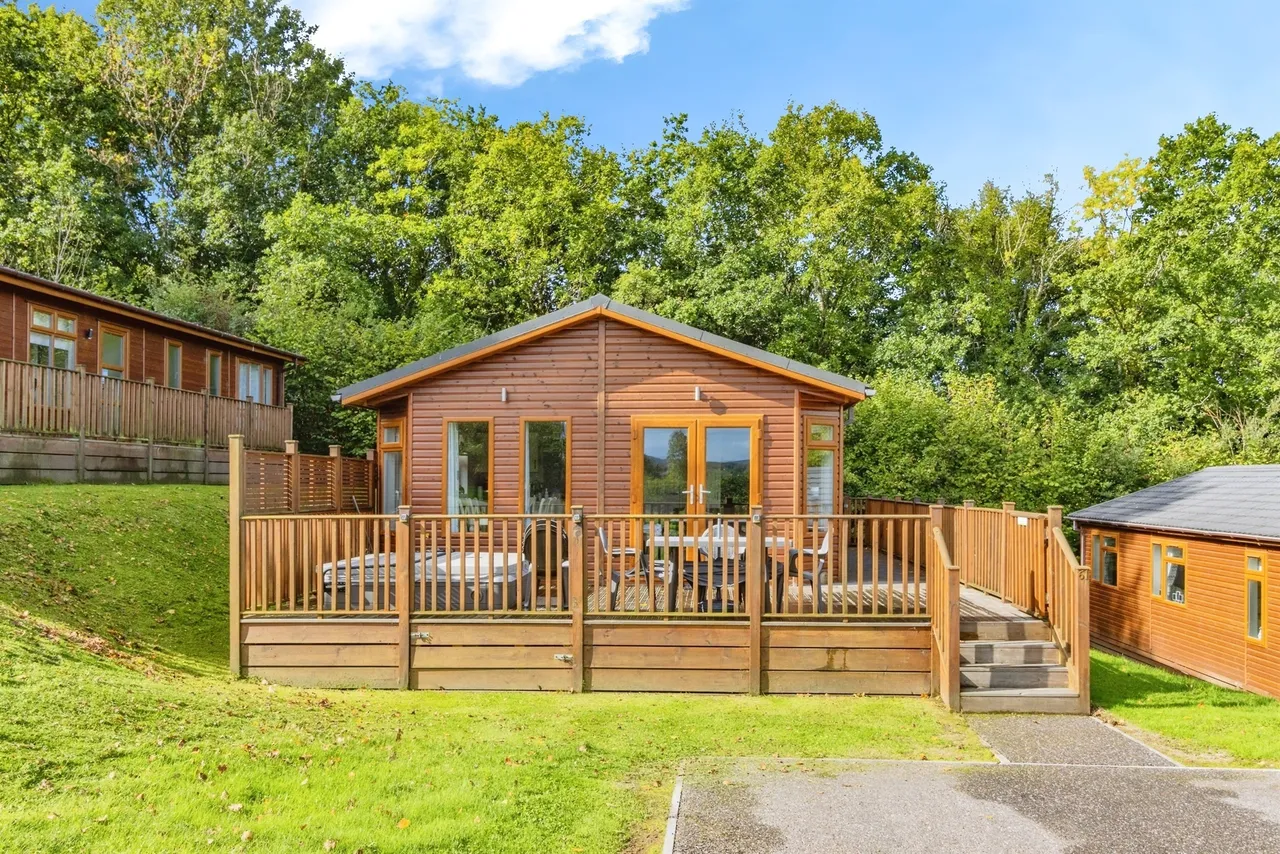 3 bed lodge for sale, The Fairways, Chudleigh, TQ13