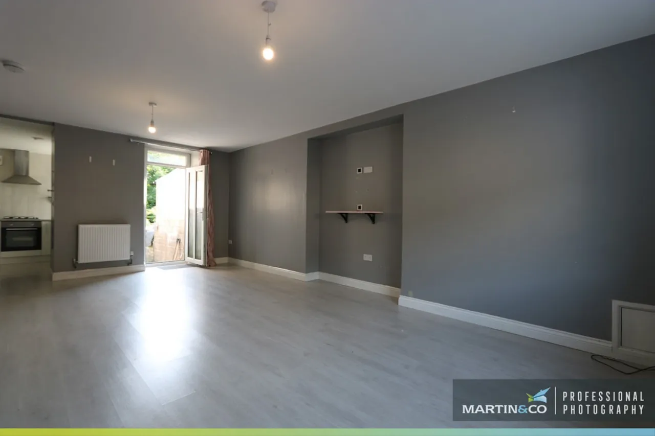 Landraw Road, Pontypridd, photo 2