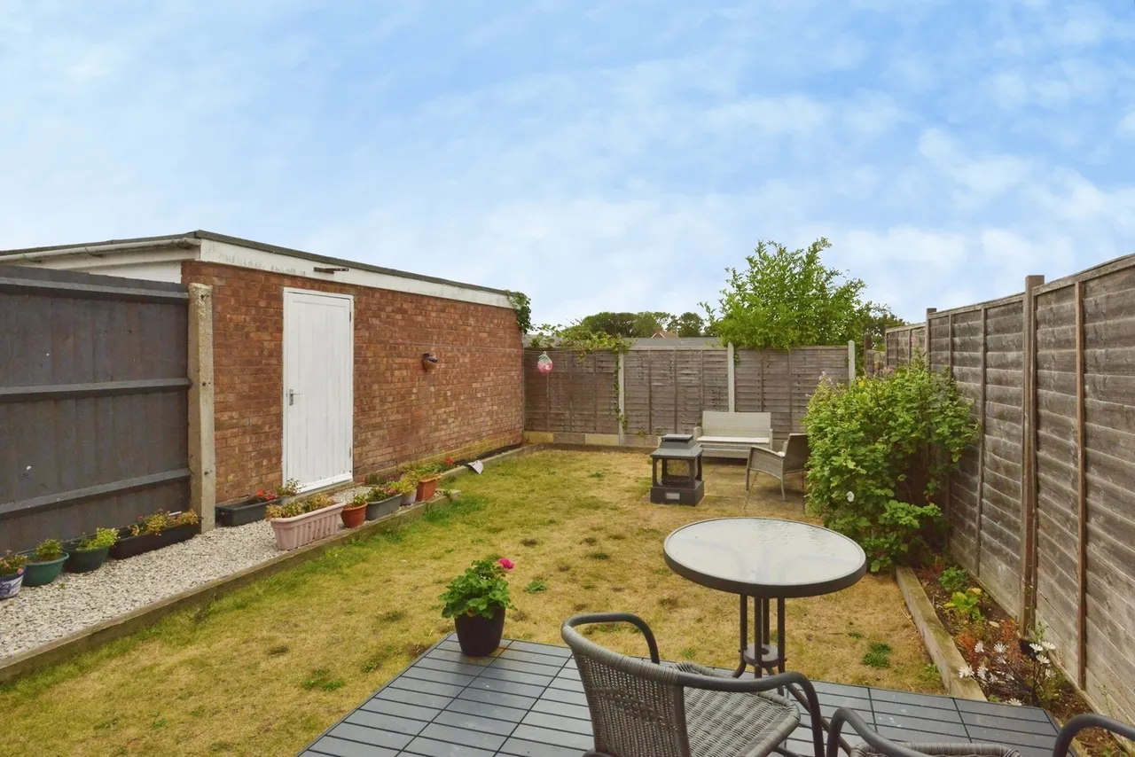 Hale Avenue, Stony Stratford, Milton Keynes, Buckinghamshire, MK11, photo 12
