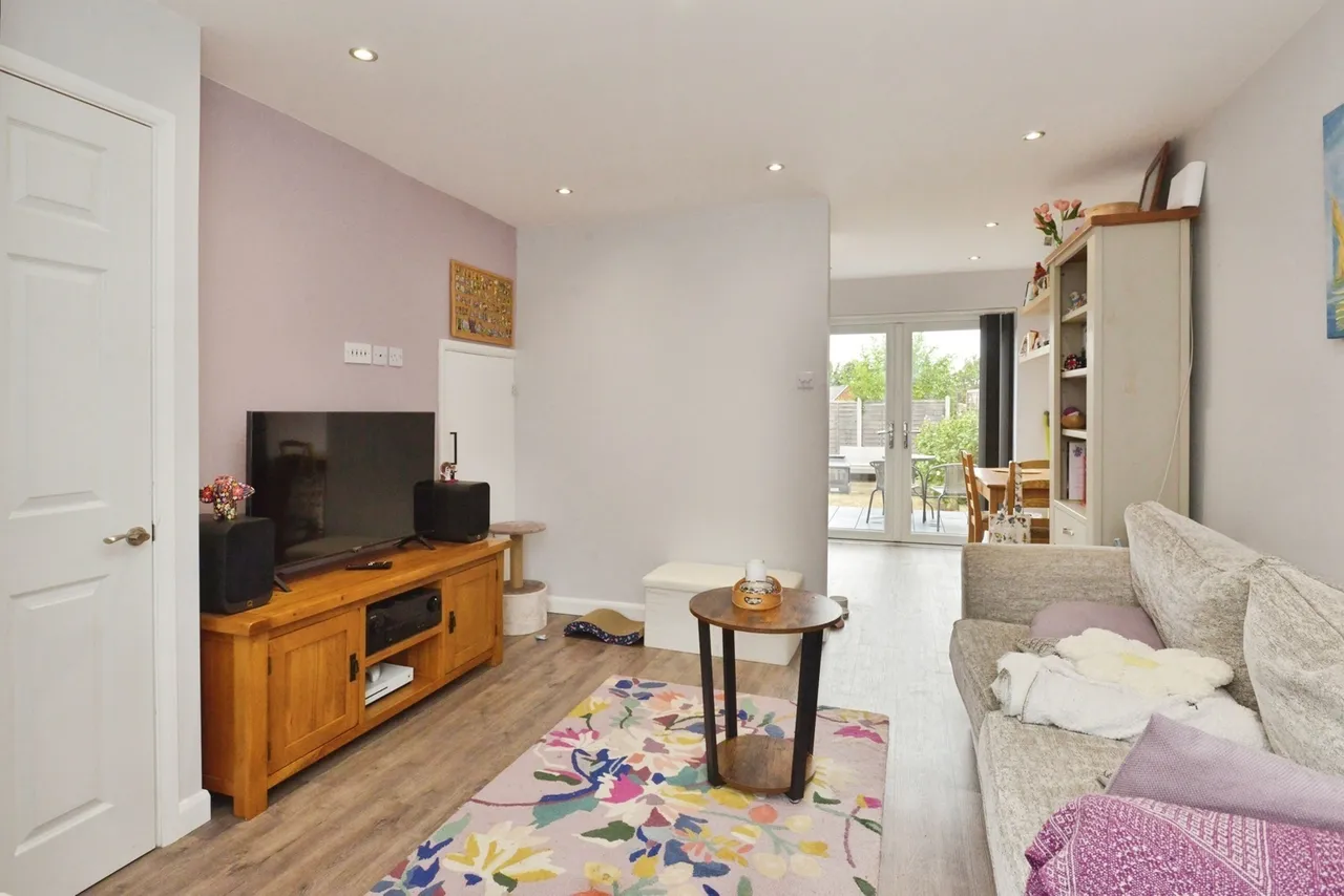 Hale Avenue, Stony Stratford, Milton Keynes, Buckinghamshire, MK11, photo 4