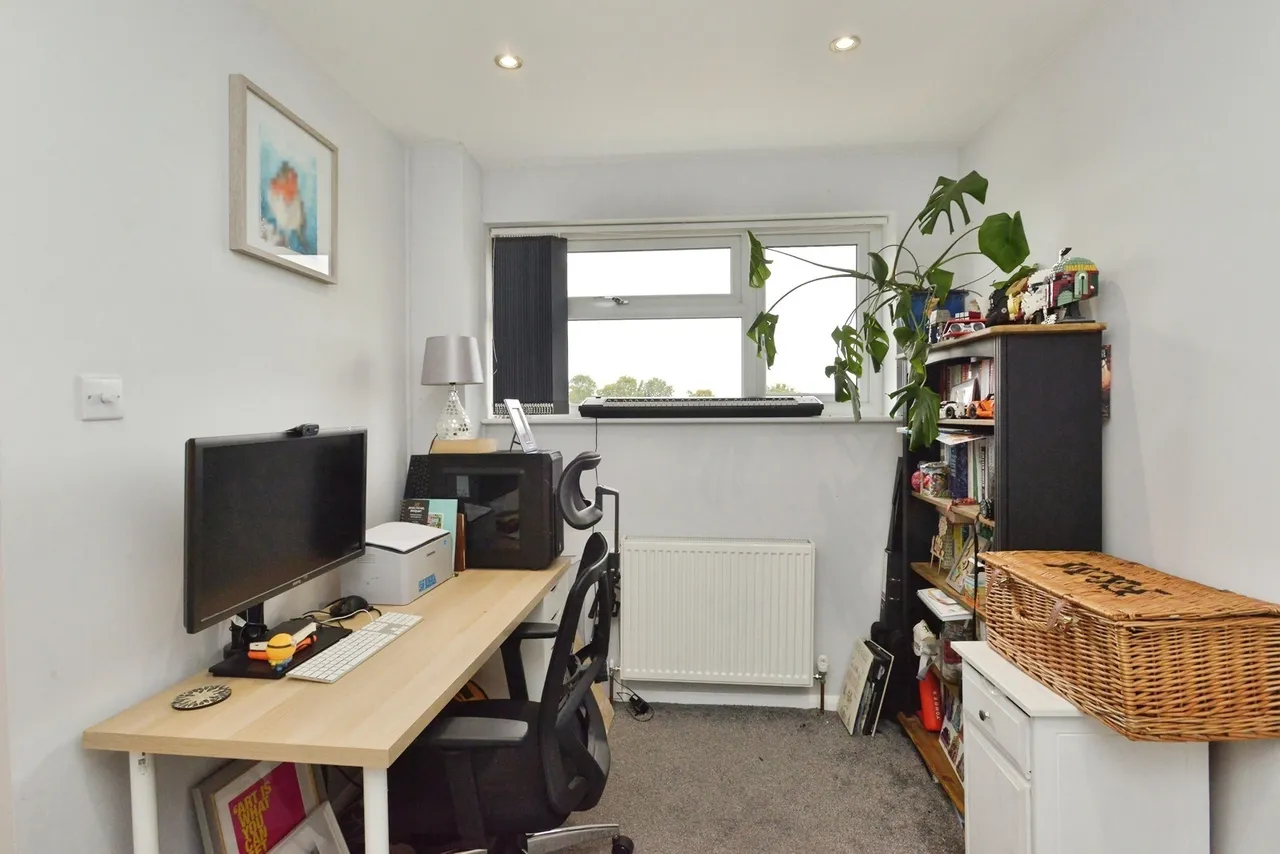 Hale Avenue, Stony Stratford, Milton Keynes, Buckinghamshire, MK11, photo 11