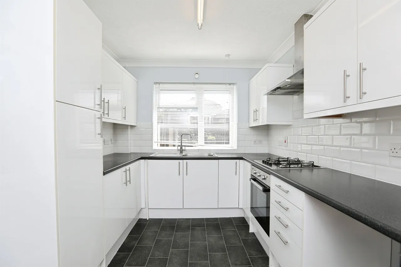 Danson Way, Rainham, ME8, photo 3