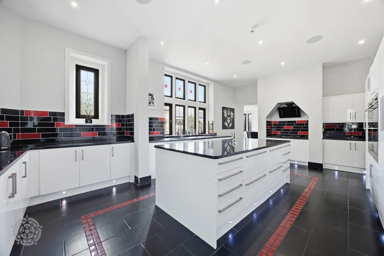 Belmont Road, Bolton, BL1 7DX, photo 9