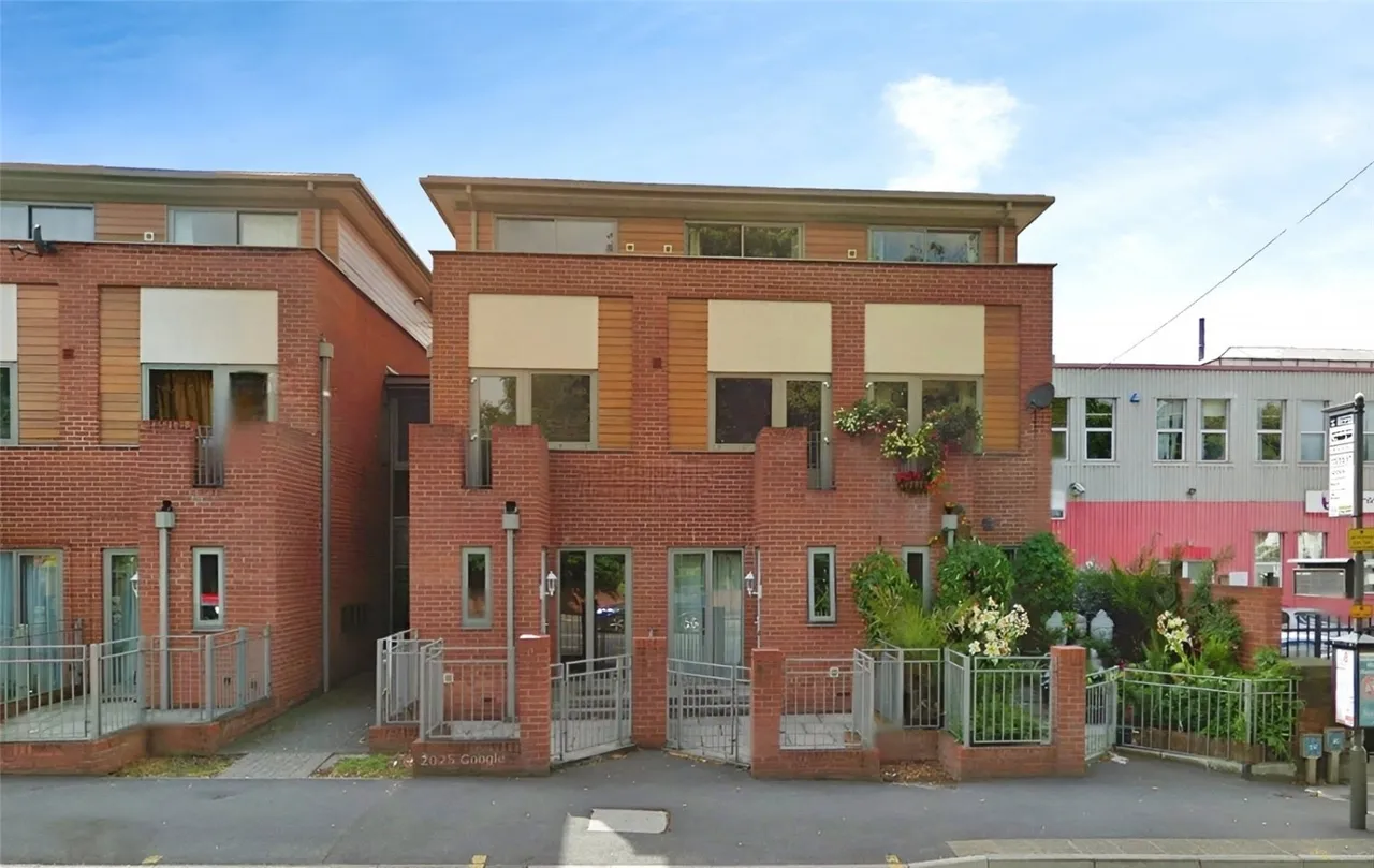 2 bed flat for sale, Hucknall Road, Nottingham, NG5