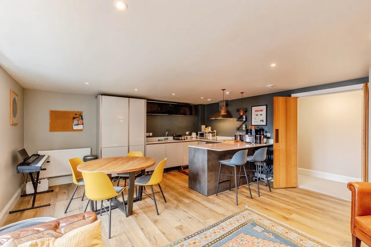 2 bed flat for sale, Hobbs Lane, Bristol, BS1