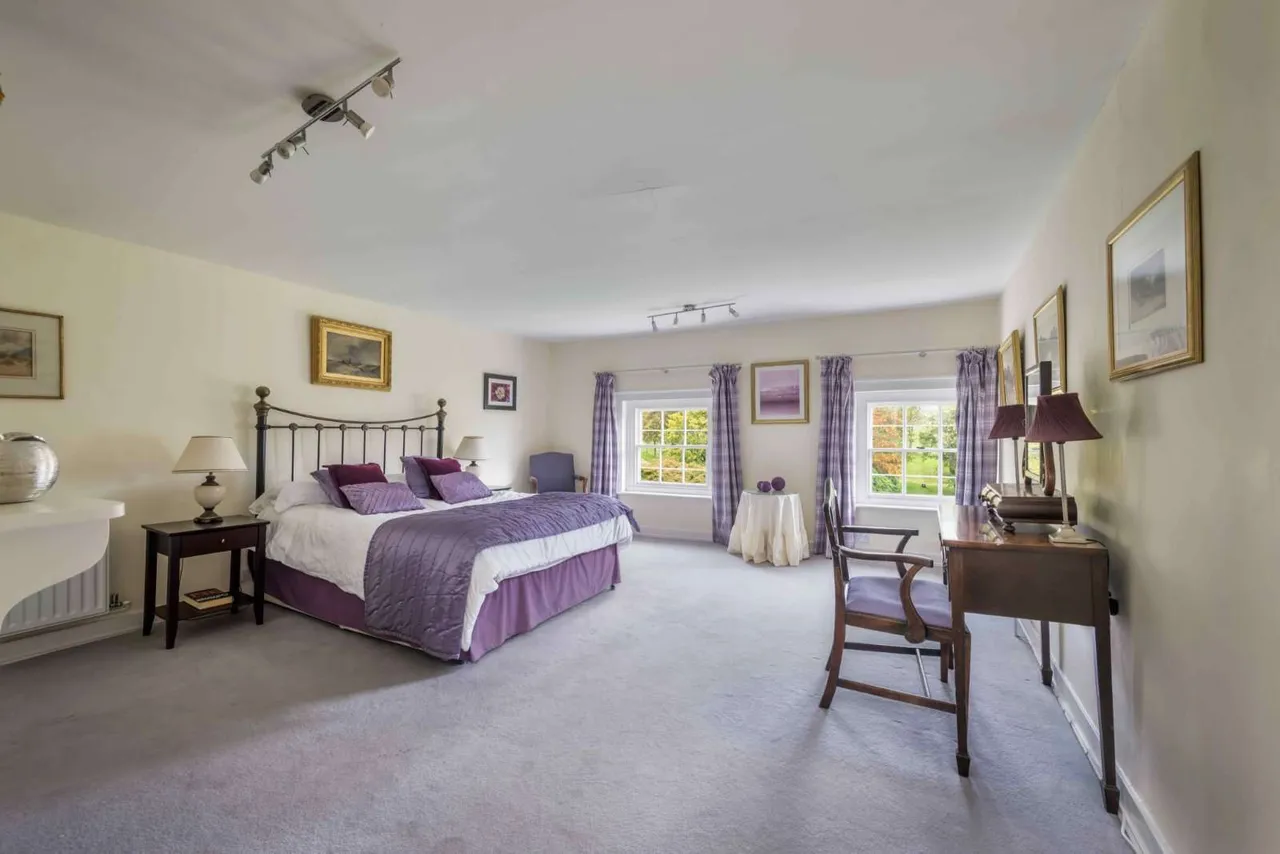 Tanhurst Lane, Holmbury St. Mary, RH5, photo 22