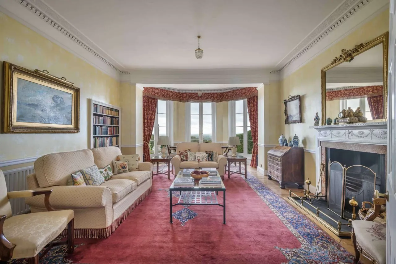 Tanhurst Lane, Holmbury St. Mary, RH5, photo 9