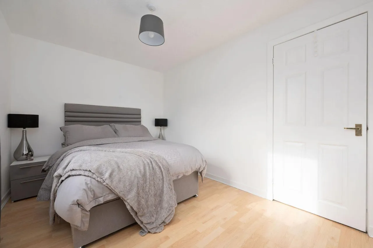 East Bridge Street, Falkirk, FK1 1YB, photo 15