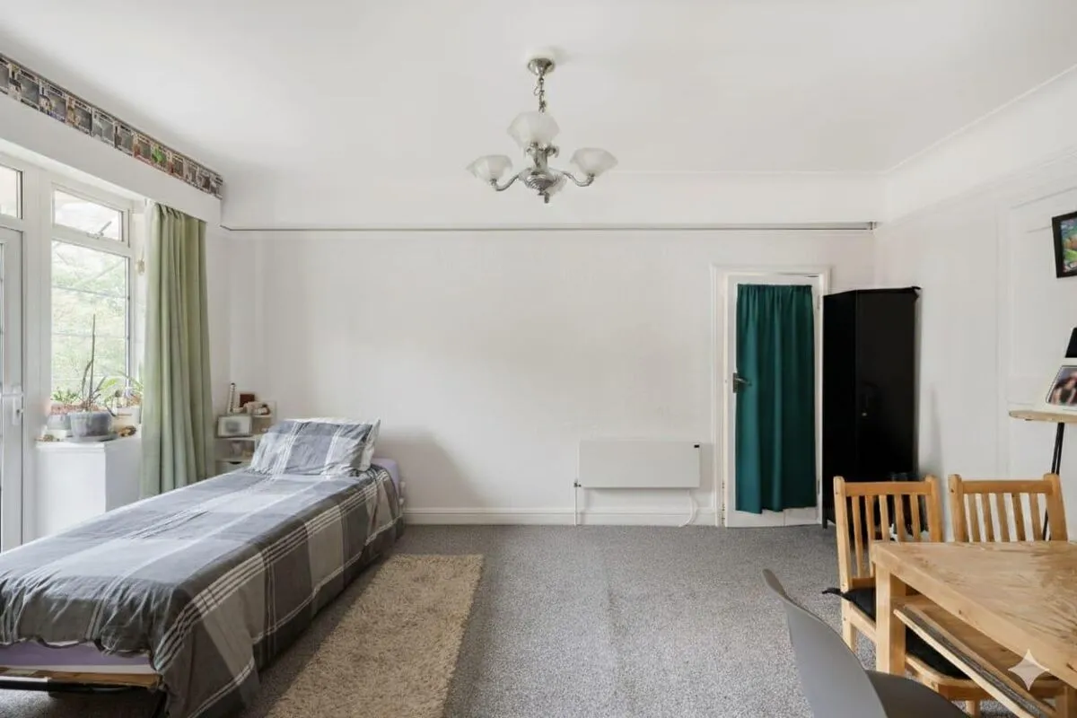 Belsize Avenue, London, NW3, photo 5