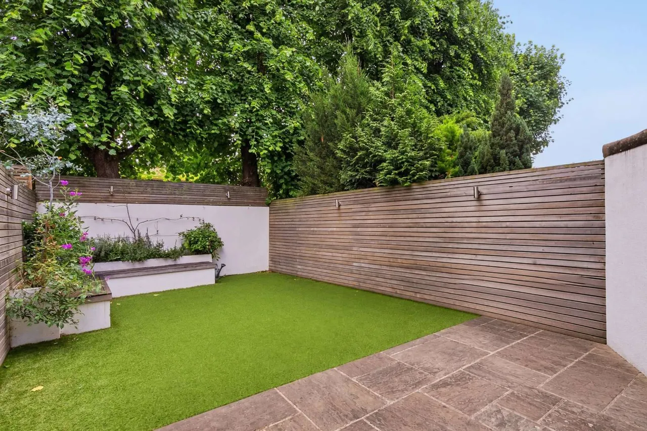 Herndon Road, Wandsworth, SW18, photo 6