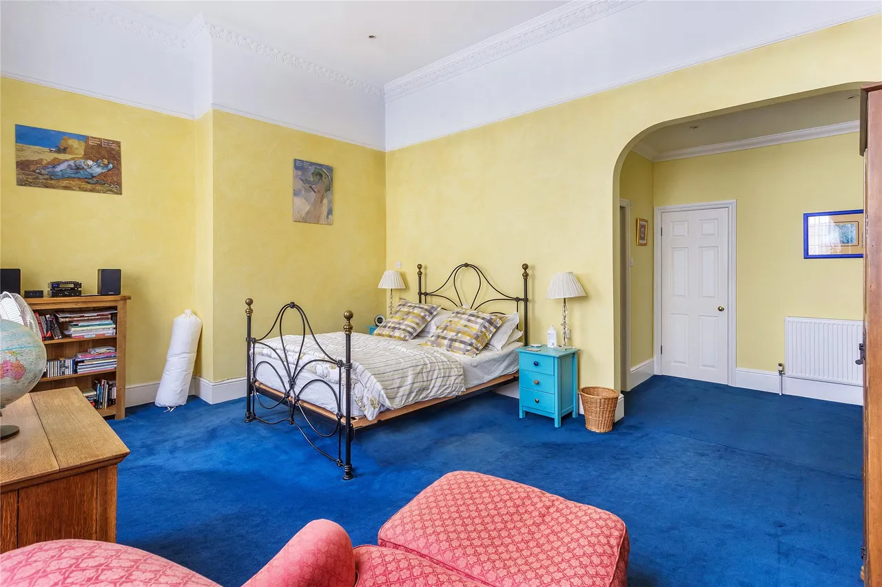 Oldfield Wood, Maybury Hill, GU22, photo 13