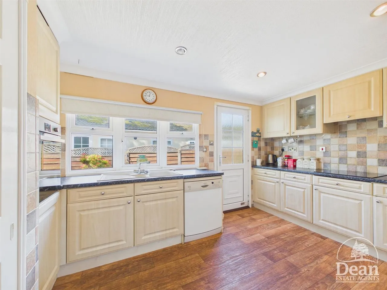 Clanna Alvington, Lydney, GL15, photo 4