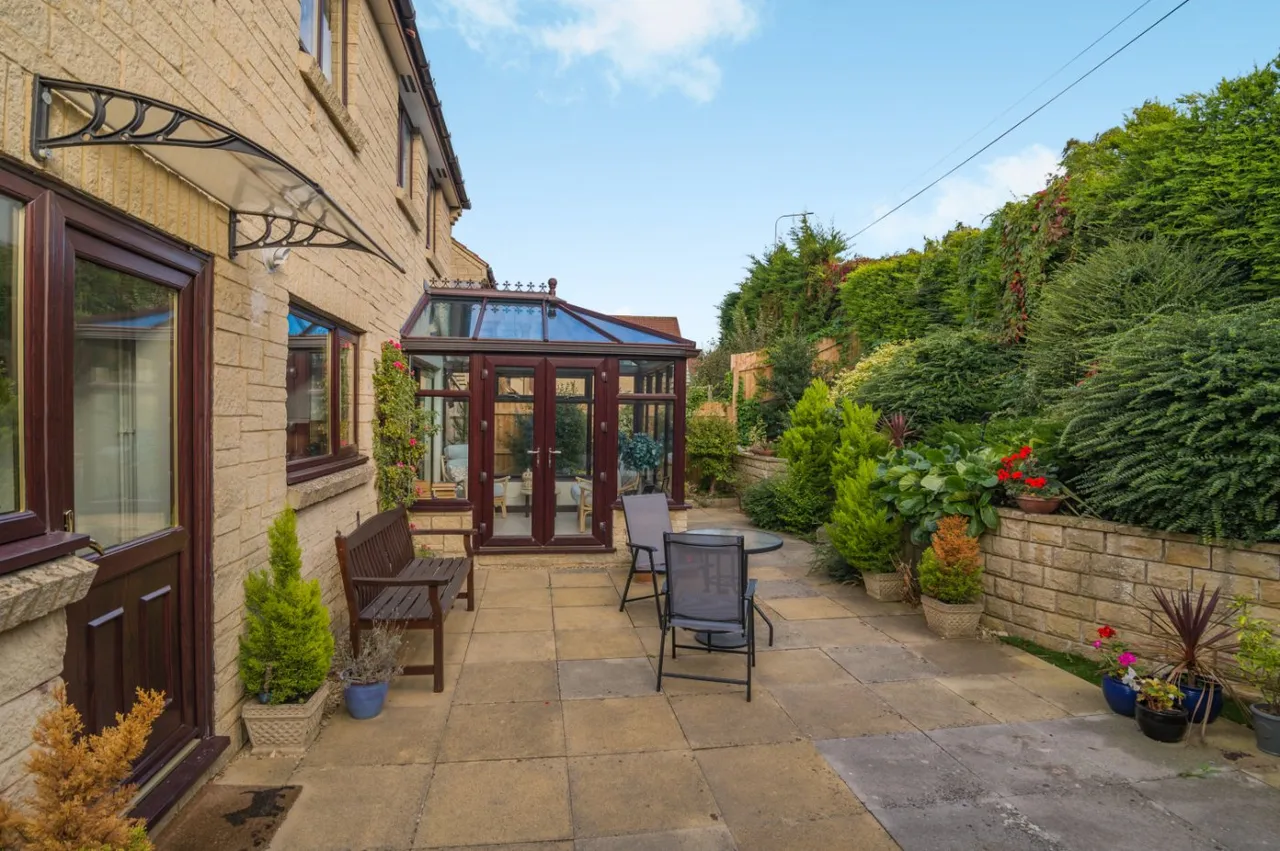 The Chestertons, Bathampton, BA2, photo 12