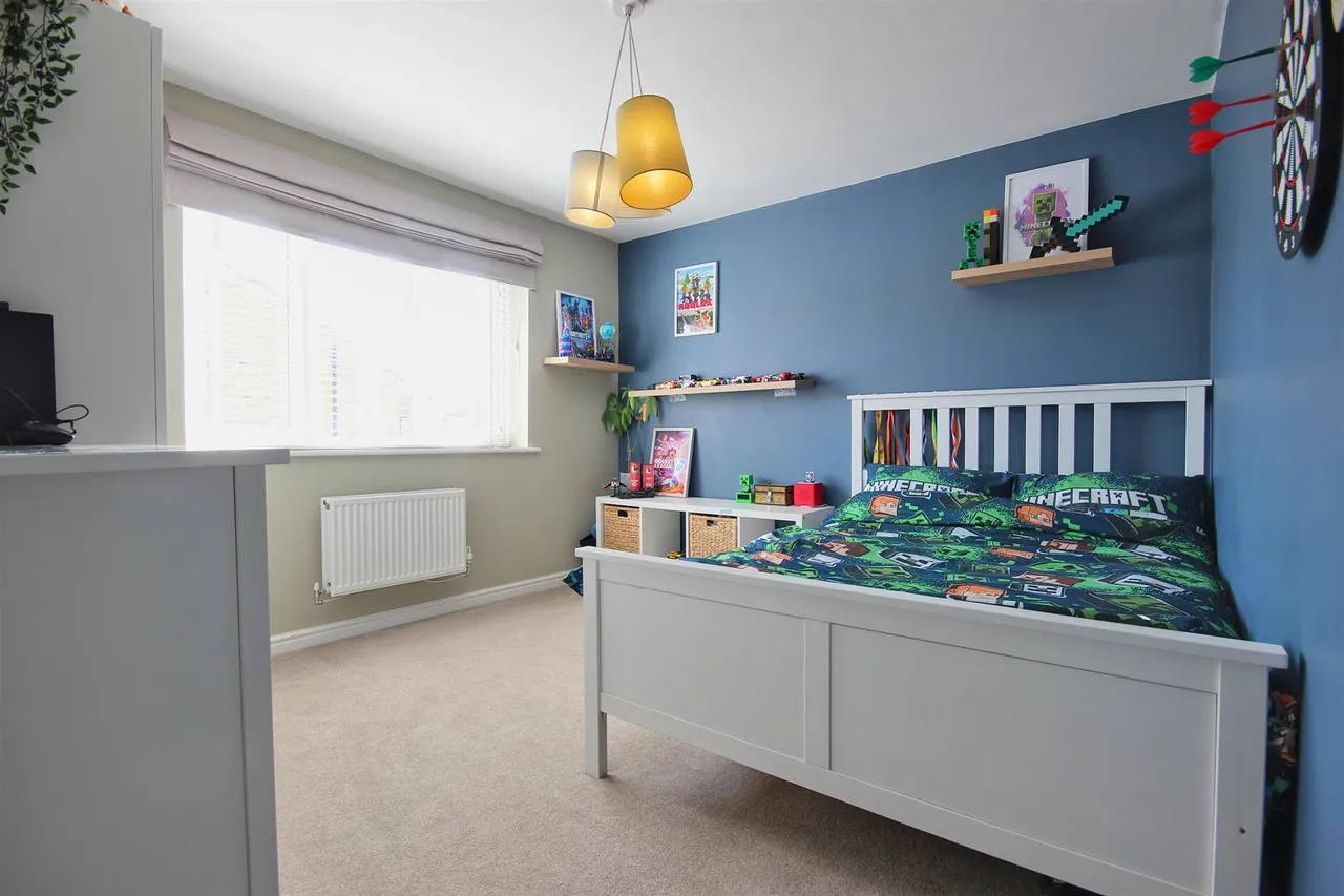 Avocet Close, Hornsea, photo 10