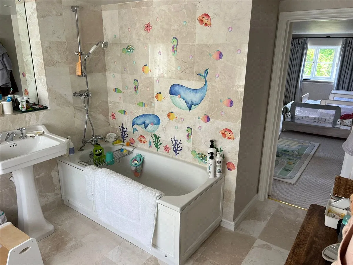 Lambourn Woodlands, Hungerford, RG17, photo 13