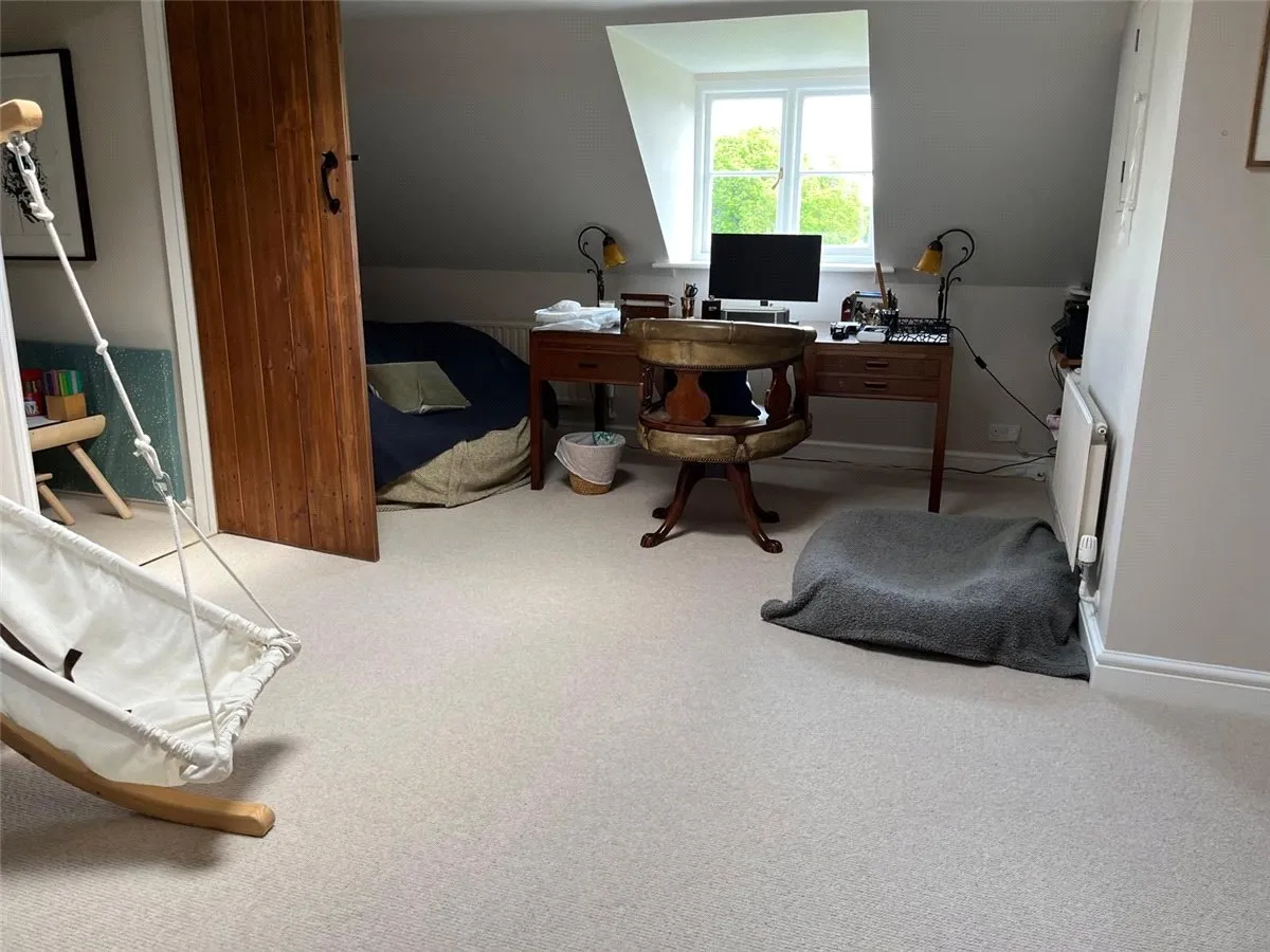 Lambourn Woodlands, Hungerford, RG17, photo 9