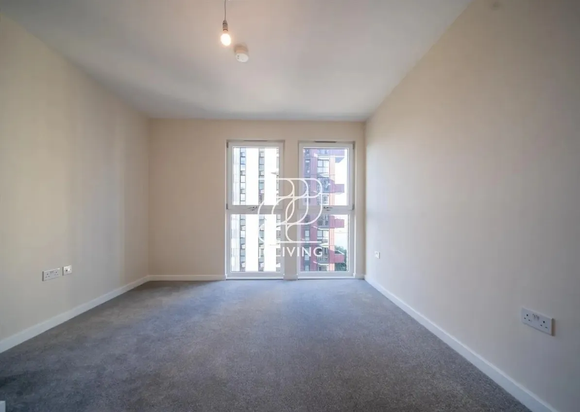 Green Ferry Way London E17, photo 6