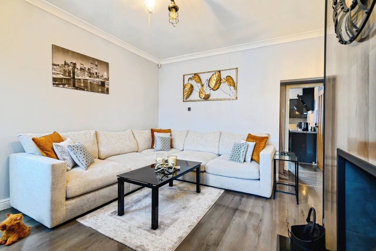 Manchester Road East, Little Hulton, Manchester, Greater Manchester, M38, photo 3