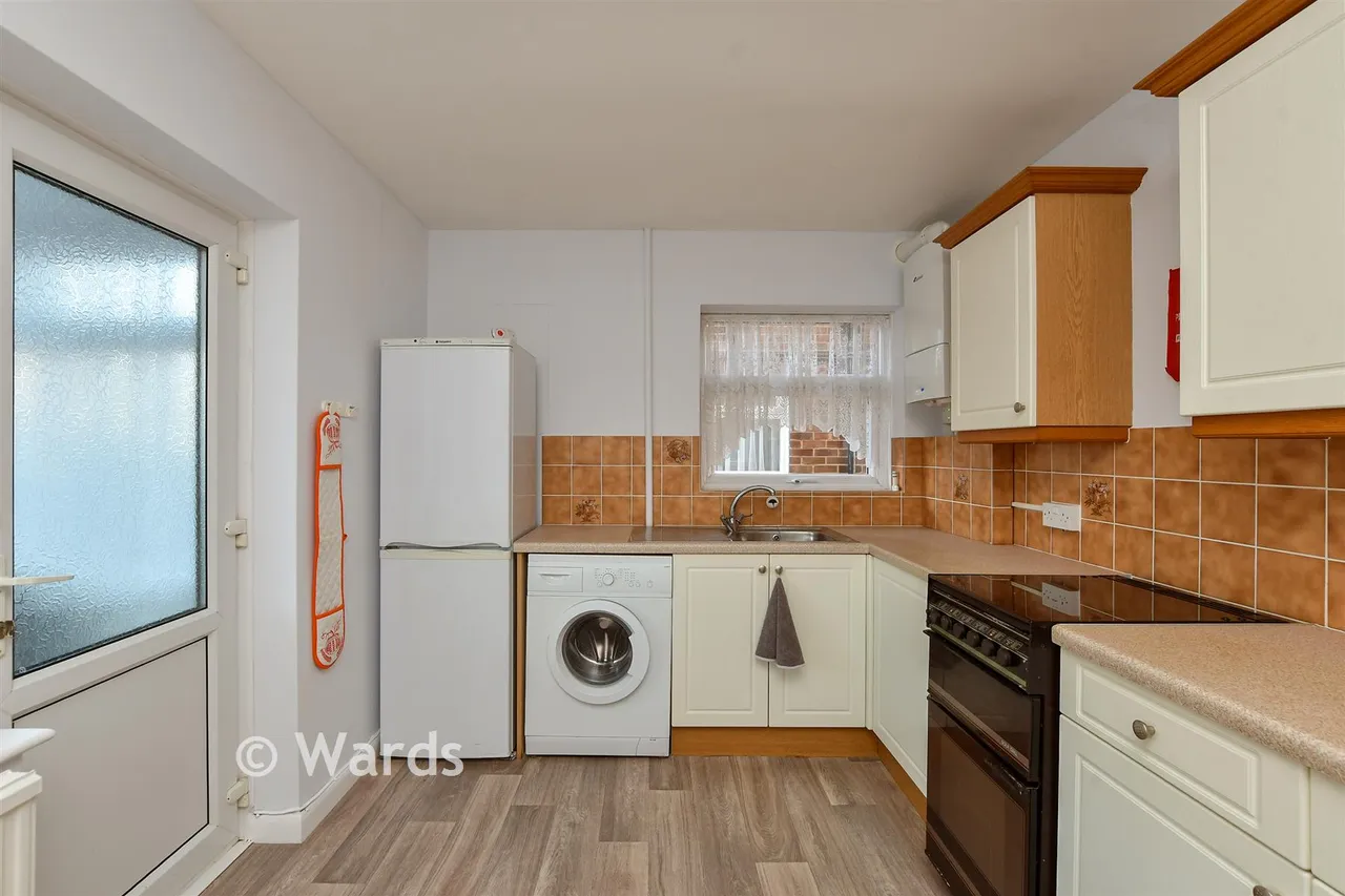 2 bed flat for sale, Wickham Avenue, Ramsgate, CT11