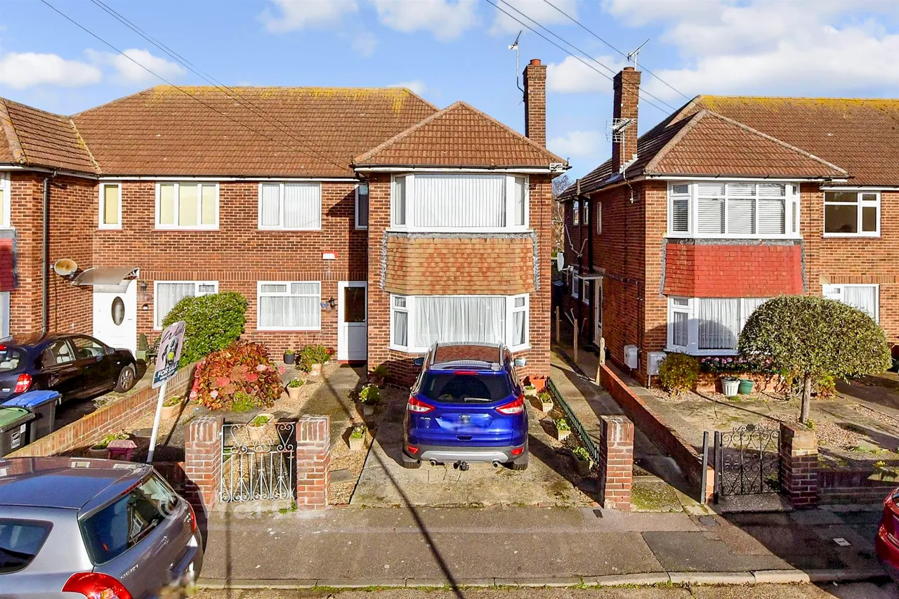 Wickham Avenue, Ramsgate, CT11, photo 7