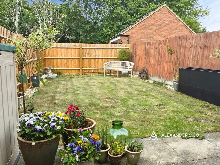 Brickhill Way, Calvert Green, MK18, photo 4