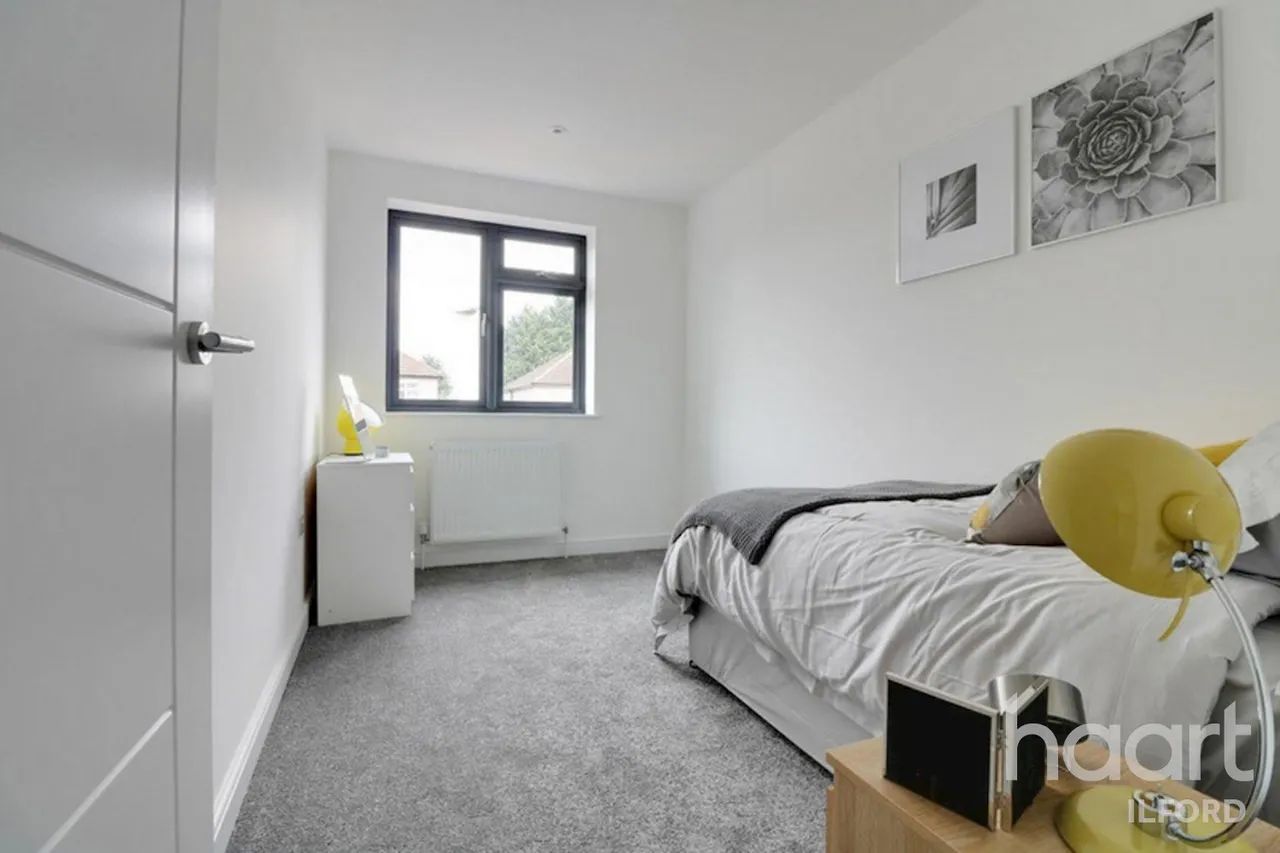 Dunspring Lane, IG5, photo 7