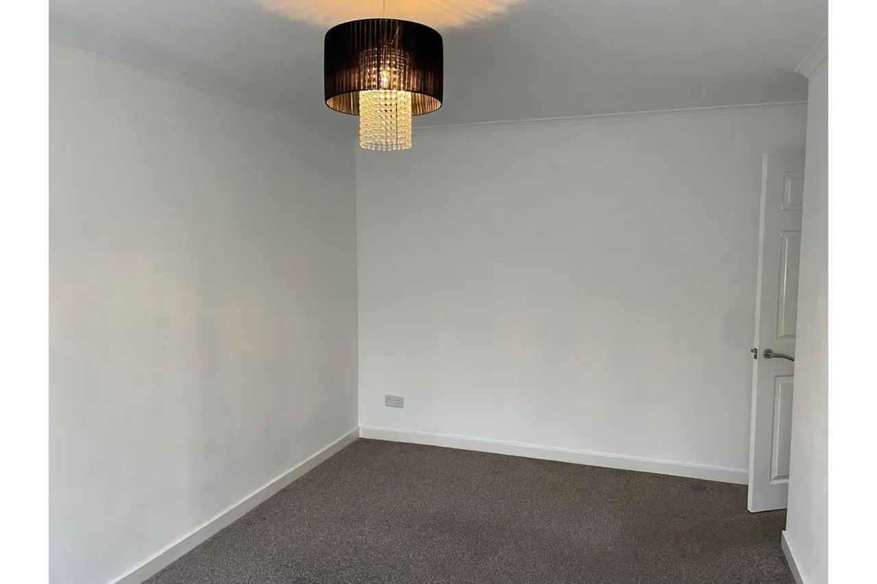 London Road, Sutton, SM3, photo 13