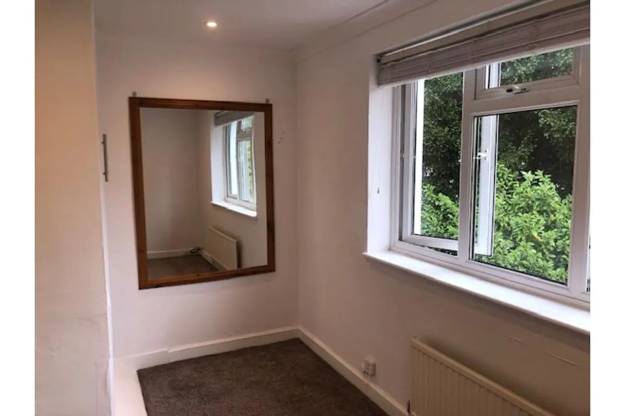 London Road, Sutton, SM3, photo 16