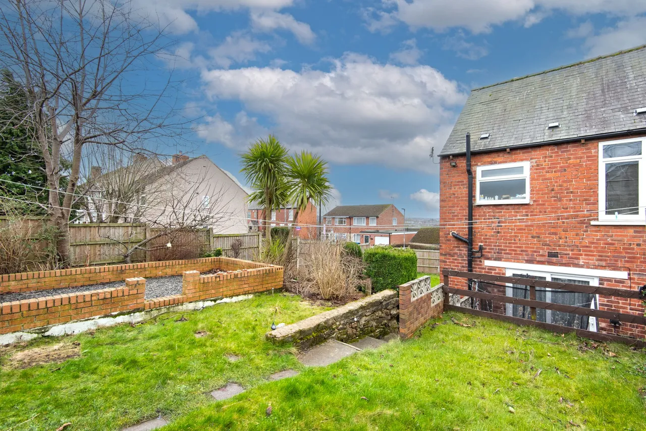Prospect Road, Old Whittington, S41, photo 9